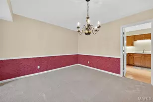 561 Sarah Ln, Saint Louis, MO 63141 - Photo 12