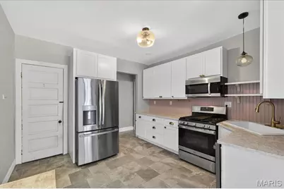 6969 Marquette Avenue, Saint Louis, MO 63139 - Photo 8