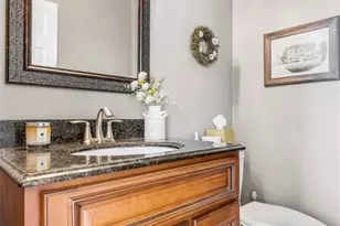 17104 Hillcrest Field Ct, Chesterfield, MO 63005 - Photo 12