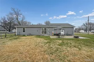 384 Peffer Ln, Fenton, MO 63026 - Photo 22