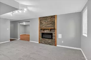 1989 Cedarmill Dr, Chesterfield, MO 63017 - Photo 28
