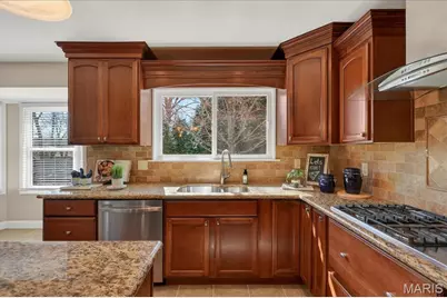 1989 Cedarmill Drive, Chesterfield, MO 63017 - Photo 14