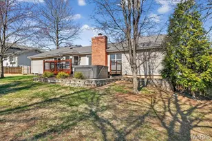 1989 Cedarmill Dr, Chesterfield, MO 63017 - Photo 48