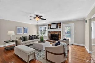 1989 Cedarmill Dr, Chesterfield, MO 63017 - Photo 8