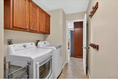 1989 Cedarmill Drive, Chesterfield, MO 63017 - Photo 44