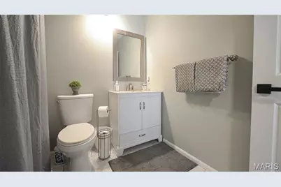 6906 Wellsford Court, Oakville, MO 63129 - Photo 28