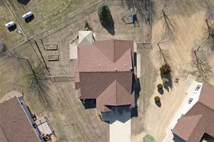 327 Quail Ridge Ct, Bourbon, MO 65441 - Photo 34