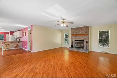 749 Jensen, Robertsville, MO 63072 - Photo 30