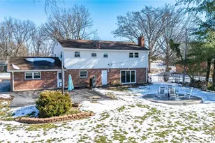 9836 Charwick Dr, Saint Louis, MO 63128 - Photo 46