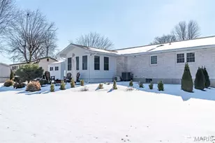 803 Fieldcrest Dr, Washington, MO 63090 - Photo 40