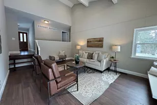 701 Fernview Dr, Creve Coeur, MO 63141 - Photo 16