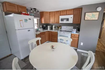 25 Betlo Park Drive, Sunrise Beach, MO 65079 - Photo 4