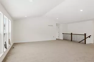 689 Fox Creek Dr, Fenton, MO 63026 - Photo 8