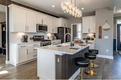 6700 Preservation Parkway, Affton, MO 63123 - Photo 6