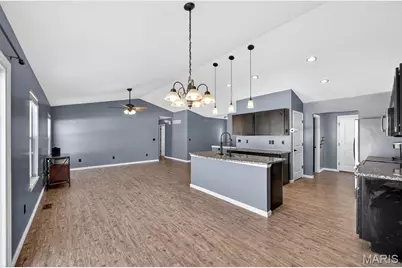 101 Kensington Palace Drive, Troy, MO 63379 - Photo 8