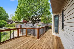 5022 Amber Pl Dr, Saint Louis, MO 63128 - Photo 32