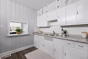6540 McCune Ave, Saint Louis, MO 63139 - Photo 12