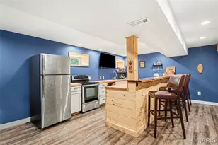 5813 Amber Pl Dr, Saint Louis, MO 63128 - Photo 32