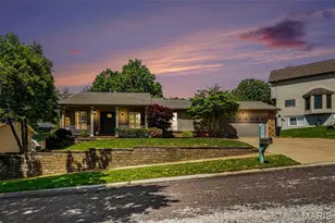 5813 Amber Pl Dr, Saint Louis, MO 63128 - Photo 48