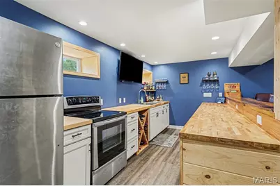 5813 Amber Place Drive, Saint Louis, MO 63128 - Photo 30