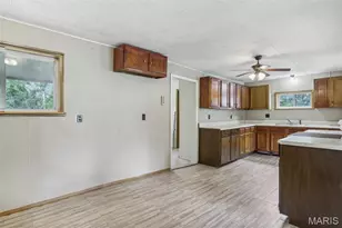 6409 Bobeen Ln, Troy, MO 63379 - Photo 8