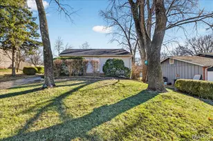 604 Nandale Ln, Manchester, MO 63021 - Photo 1