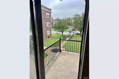 5841 Cabanne, Saint Louis, MO 63112 - Photo 4