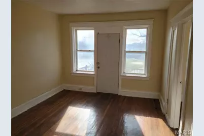 5841 Cabanne, Saint Louis, MO 63112 - Photo 6