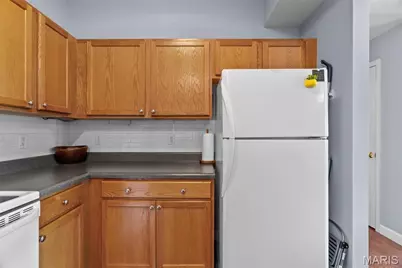 1239 Gardens Circle Drive #I, Saint Louis, MO 63125 - Photo 24