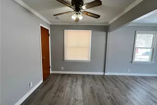 1030 Addison, Saint Louis, MO 63137 - Photo 12