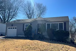 1030 Addison, Saint Louis, MO 63137 - Photo 2