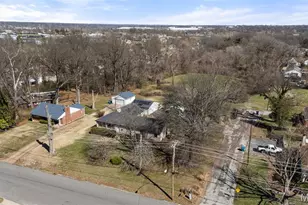 3666 McKibbon Rd, Saint Louis, MO 63114 - Photo 40