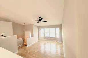 139 Aspencade Cir, O'Fallon, MO 63376 - Photo 2