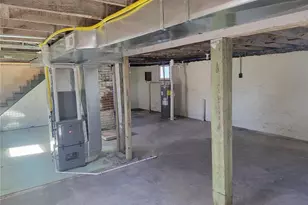 325 Redmond Ave, Ferguson, MO 63135 - Photo 14