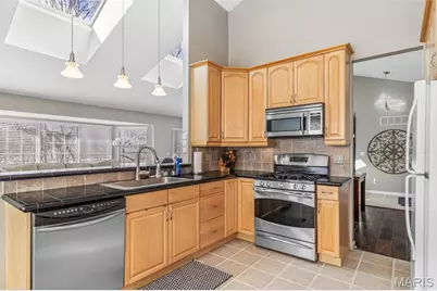 6835 Bear Creek Drive, Saint Louis, MO 63129 - Photo 20