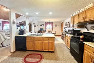 4250 Sunburst Dr, Hannibal, MO 63401 - Photo 4