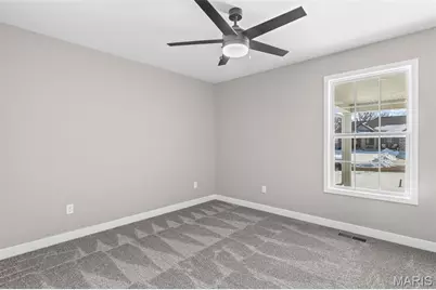 323 Wellington Place, Farmington, MO 63640 - Photo 12