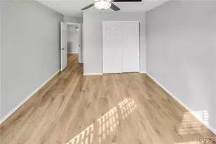 321 Shirley Ridge Dr, Saint Charles, MO 63304 - Photo 16