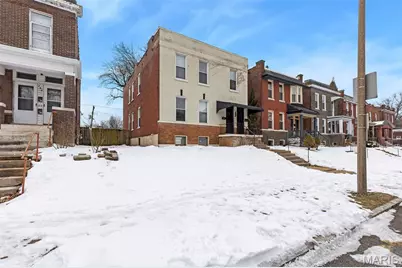 738 Dover Place, Saint Louis, MO 63111 - Photo 2