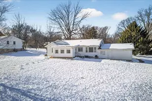 46 Garden Ln, Maryland Heights, MO 63043 - Photo 24