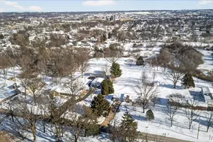 46 Garden Ln, Maryland Heights, MO 63043 - Photo 32