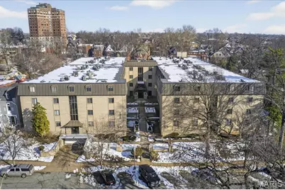 4355 Maryland Avenue #319, Saint Louis, MO 63108 - Photo 2