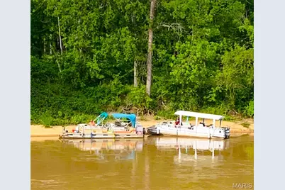 315 Water St., Fenton, MO 63026 - Photo 2