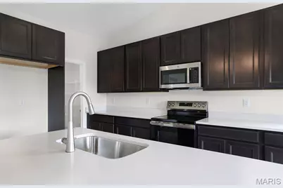 2304 Fernau Court, Florissant, MO 63031 - Photo 6