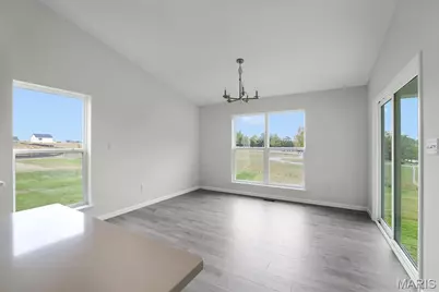 2304 Fernau Court, Florissant, MO 63031 - Photo 10