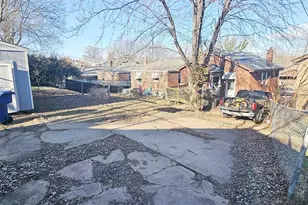 4762 Hamburg Ave, Saint Louis, MO 63123 - Photo 16