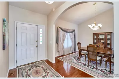 134 Huntington Crossing Drive, Saint Peters, MO 63376 - Photo 8