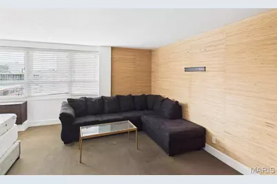210 N 17th Street #707, Saint Louis, MO 63103 - Photo 1