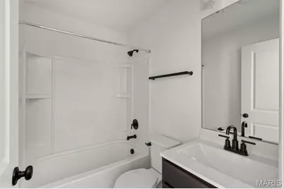 246 Noser Drive, Florissant, MO 63031 - Photo 2