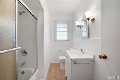 316 Harding Avenue, Maryland Heights, MO 63043 - Photo 12